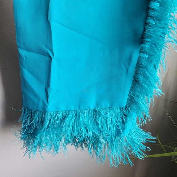 Feather wrap skirt - Picture 5 of 5